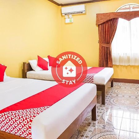 Oyo 422 Villa Emilia Pension House Panglao Dış mekan fotoğraf
