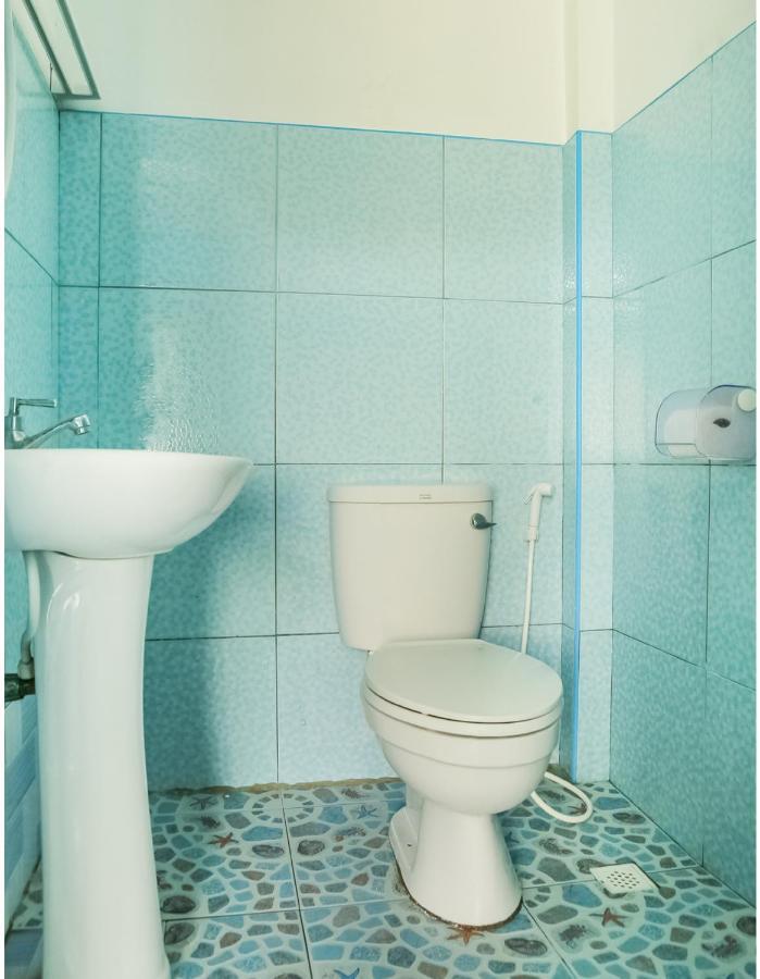 Oyo 422 Villa Emilia Pension House Panglao Dış mekan fotoğraf
