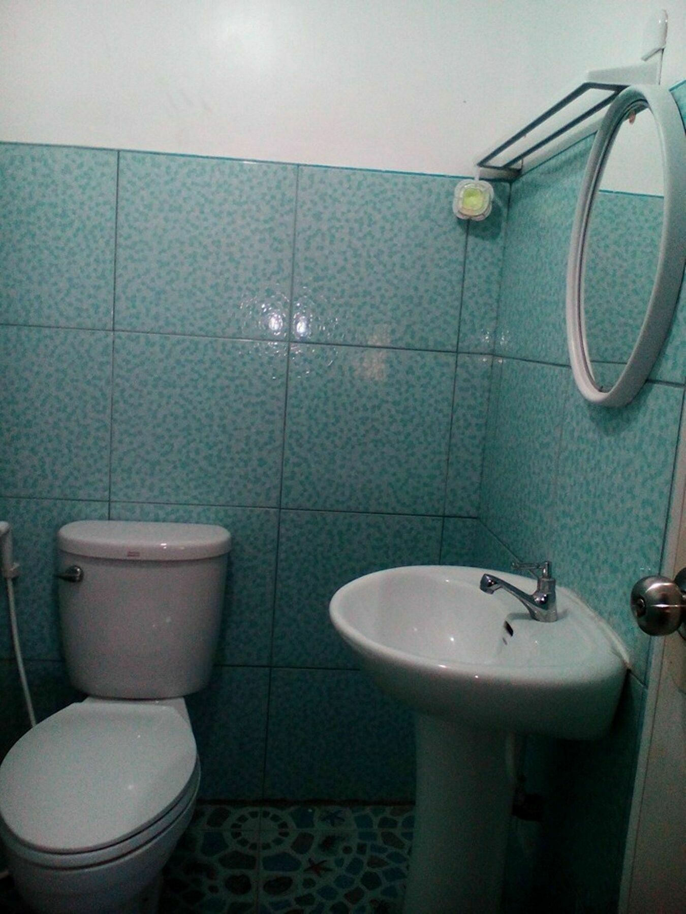 Oyo 422 Villa Emilia Pension House Panglao Dış mekan fotoğraf