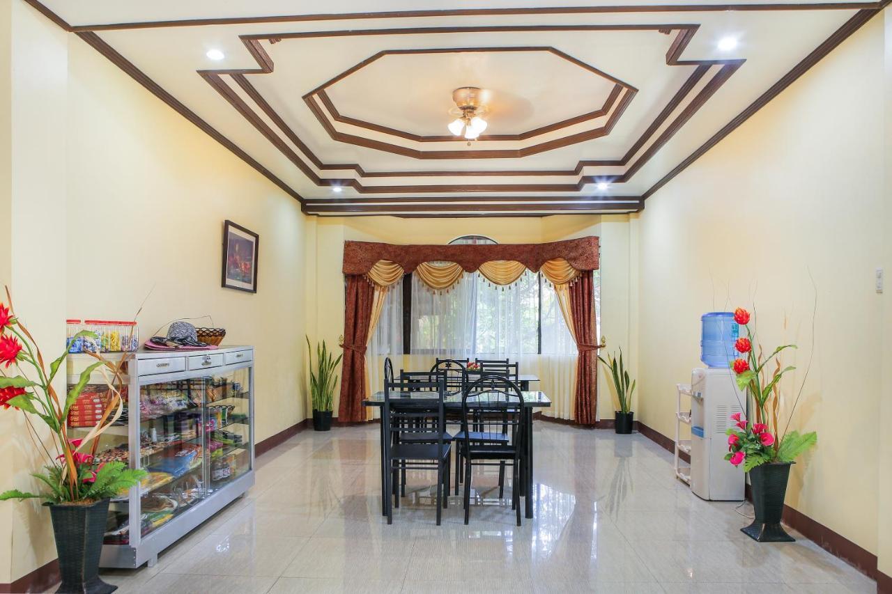 Oyo 422 Villa Emilia Pension House Panglao Dış mekan fotoğraf