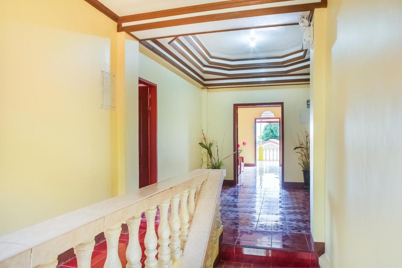 Oyo 422 Villa Emilia Pension House Panglao Dış mekan fotoğraf