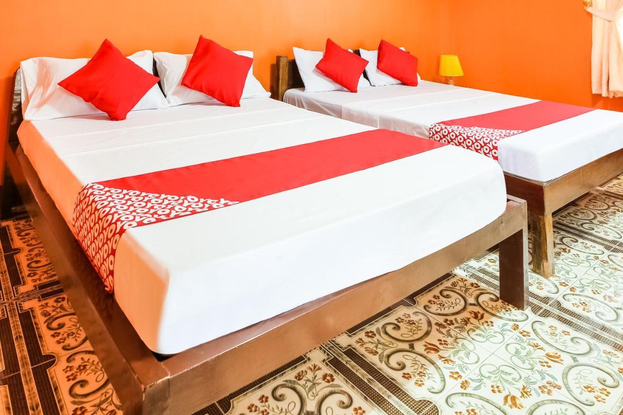 Oyo 422 Villa Emilia Pension House Panglao Dış mekan fotoğraf